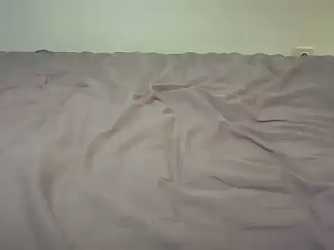 yellow_baby – Naživo XXX chat