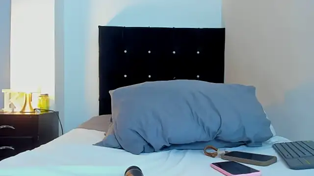 kathyajhonss 网络视讯表演