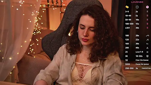 دردشة OliviaMcClean الجنسية المباشرة