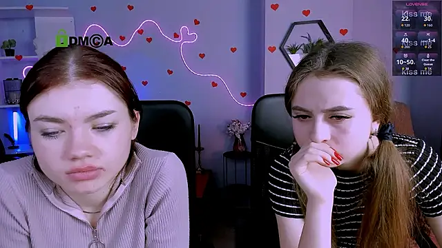 rebecca_smile élő XXX-chatje