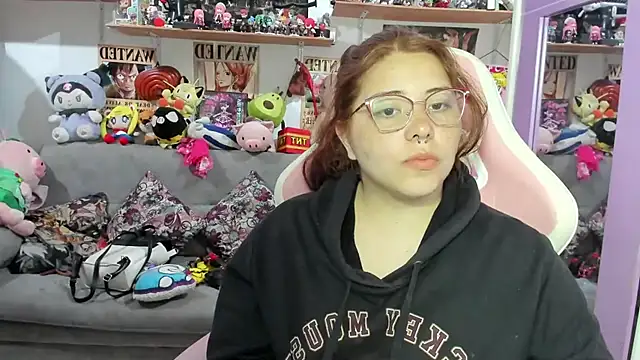 soficammy Adlı Modelin Canlı XXX Sohbeti