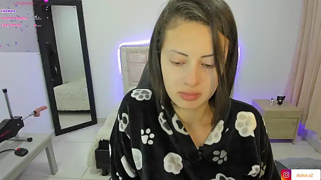 Baby_Stefa Adlı Modelin Canlı XXX Sohbeti