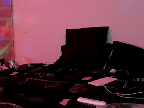 Iscariot19 Adlı Modelin Canlı XXX Sohbeti