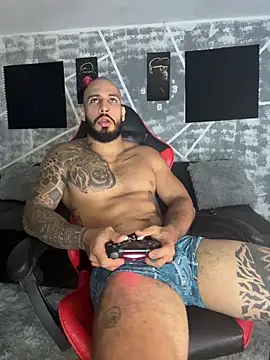 leonidas_18k Chat XXX in diretta