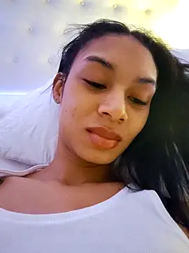 XXX chat uživo modela Leaberrry