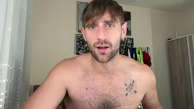 lukegunn Adlı Modelin Web Kamerası Şovu