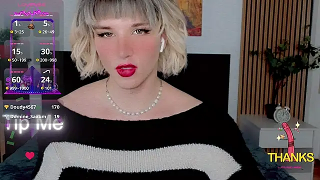 HelenSpellmanのライブXXXチャット