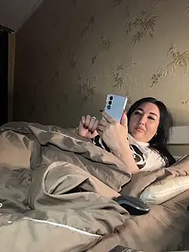 Czat XXX na żywo – Naughtbaby_2025