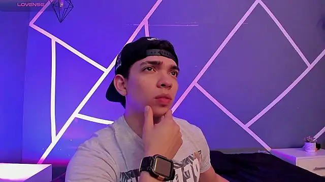 Julian_Mercier Show Webcam