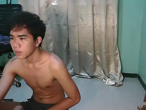 Darkevion élő XXX-chatje