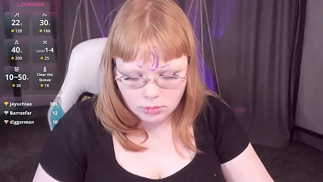 XXX chat uživo modela LottieReed