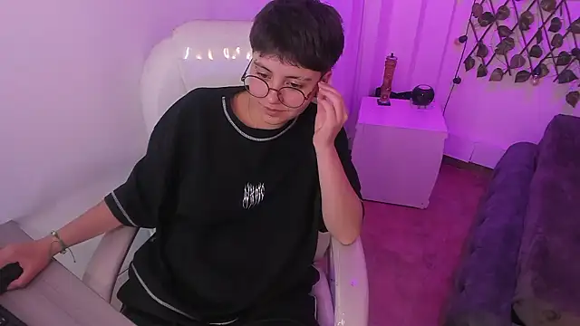 Nathaly_ds Obrolan Langsung XXX