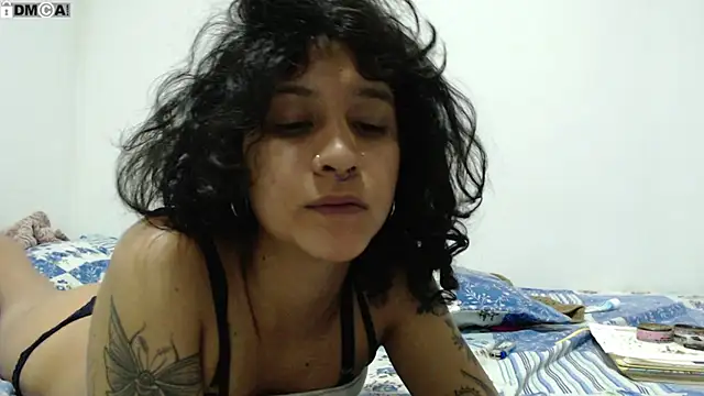 AlinaWoolf_: онлайн-секс-чат