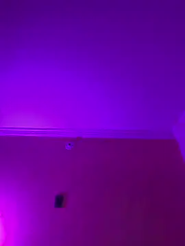 Czat XXX na żywo – aurora_divine