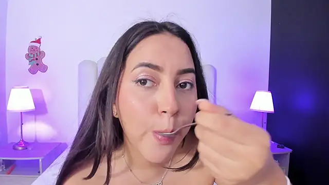 แชท XXX สดของ SofieBunnie