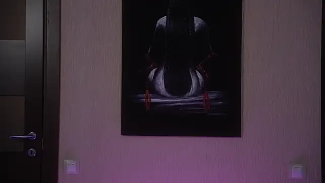 GirlGogo Adlı Modelin Canlı XXX Sohbeti