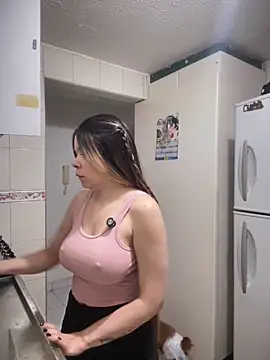 Chat +18 de carolina16love ao vivo