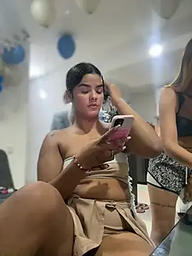 Živý XXX chat Kaily_Sweet16