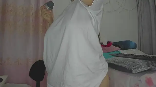 HARLEYNAPIER's Live XXX Chat