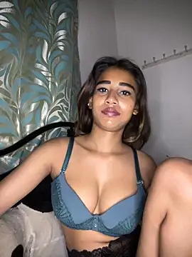 Pokazy przed kamerką – STRIP_GLOW