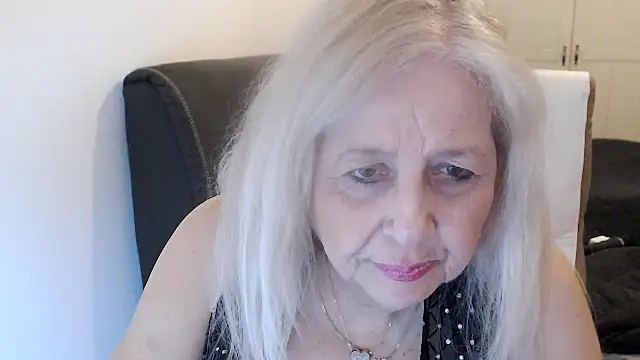 SusiLifeXXX's Live XXX Chat