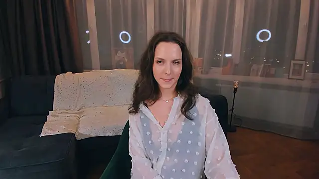 Ariadna_Shy's Live XXX Chat