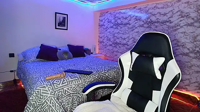 Camila_IRoose's Live XXX Chat