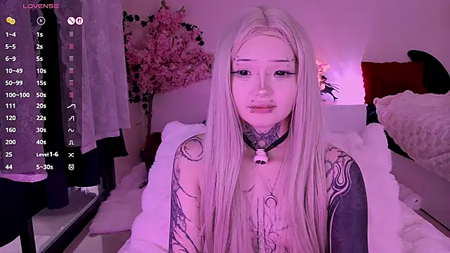 แชท XXX สดของ Lein_Bone