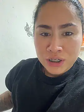 Sweet__Nurse1: вебкам-шоу