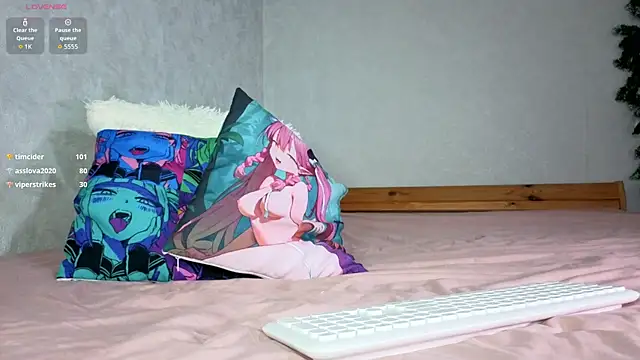 Little_Soph: απευθείας συνομιλία ΧΧΧ