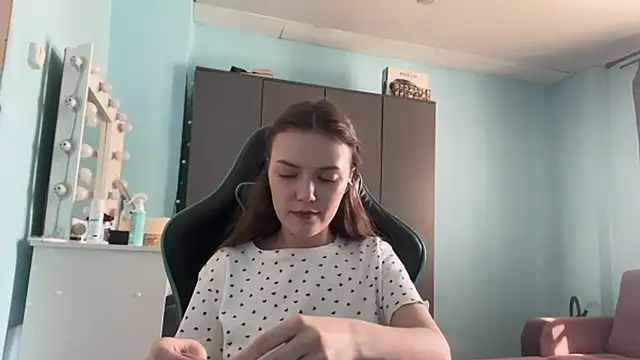 Chatroom XXX en direct de AndreeMerryman