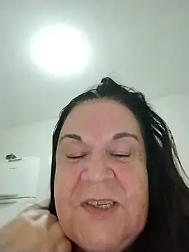 Chat XXX en directo de Yaya_Mineira