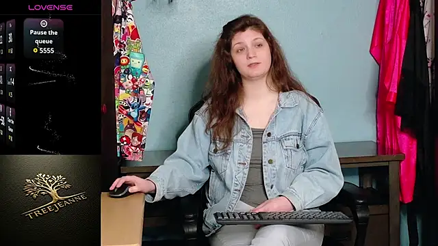 TreeJeanne's Live XXX Chat