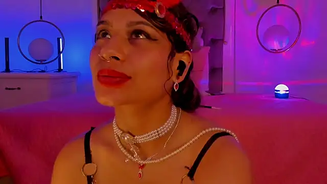 Онлайн чат XXX Yourwishisme_val