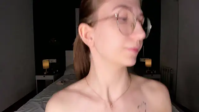 แชท XXX สดของ EditaBand