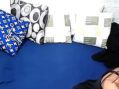 xxhottinybaben Live XXX chat