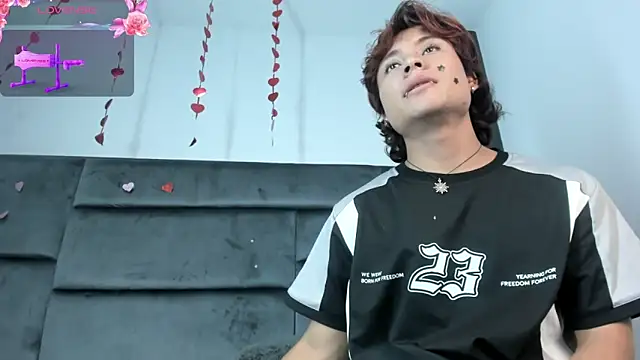 Liam_Grant Adlı Modelin Web Kamerası Şovu