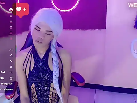 Andrea_Pop_n Webbikameraesitys