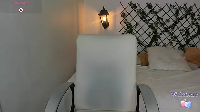 Elinaax Chat XXX live