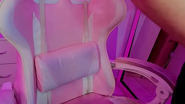 แชท XXX สดของ MollyBigBoobs12