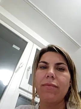 FeliciaKrige 网络视讯表演