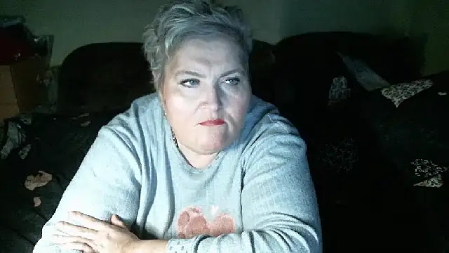 Lana555's Live XXX Chat