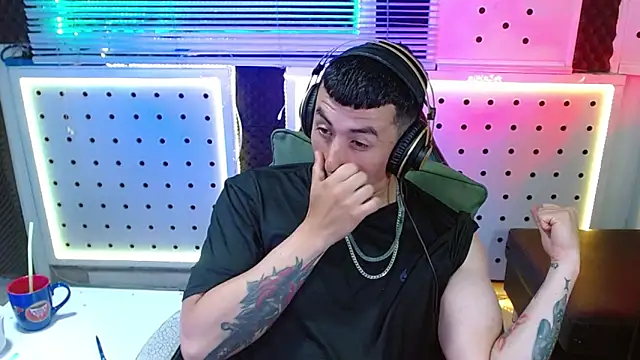 Godofcumxxx 现场XXX聊天