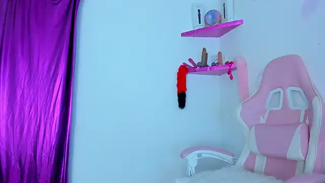 VivianaBlanco Adlı Modelin Canlı XXX Sohbeti