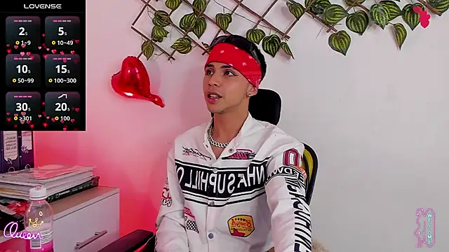 Prince_Apolo 라이브 XXX 채팅