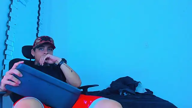 عرض كام Thomas-Wil