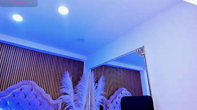 SelenaStonne – Naživo XXX chat