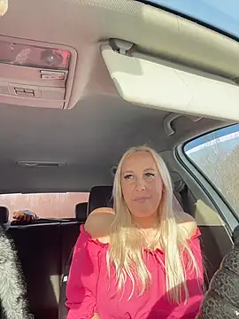 Chat +18 de MerlinDave ao vivo