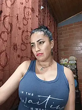 Alexandrina Adlı Modelin Canlı XXX Sohbeti