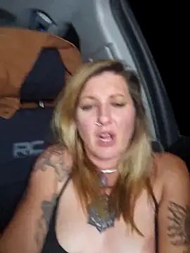 SheIsSomething 웹캠 쇼